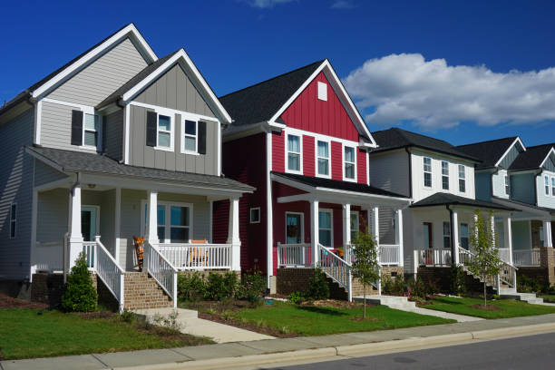 Sell your home as-is in Neenah, WI for cash with Maxi Holdings LLC