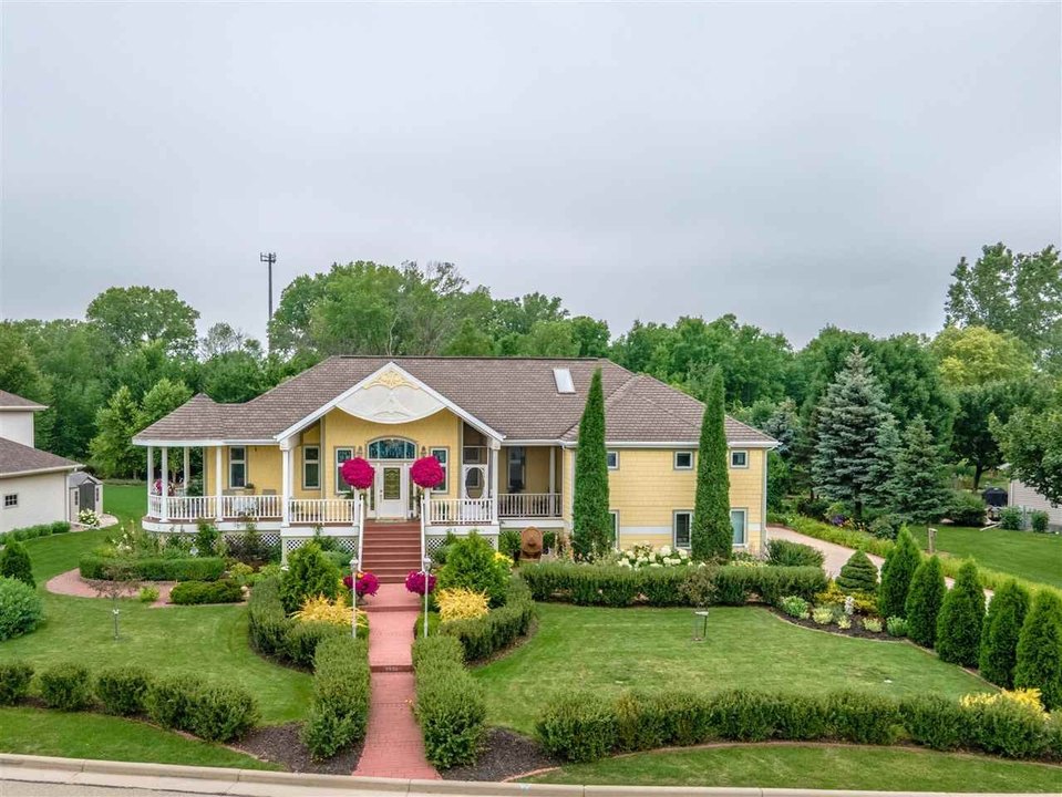 Sell your home fast in Neenah – Maxi Holdings LLC cash offers